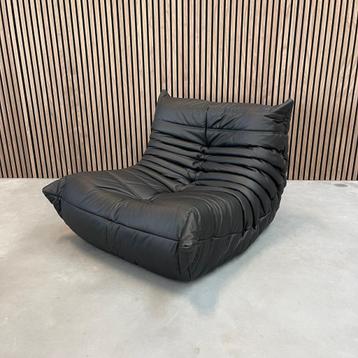 Ligne Roset Togo – Zwart Leder eenzits beschikbaar voor biedingen