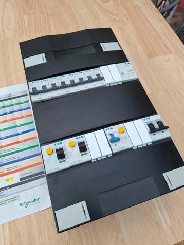 Eaton groepenkast 8 groepen + pv groep beschikbaar voor biedingen