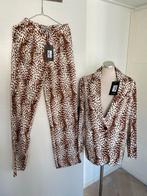 Loavies Kostuum Beige Dierenprint Maat S, Kleding | Dames, Kostuum of Pak, Beige, Nieuw, Ophalen of Verzenden