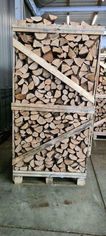 Haardhout ovengedroogd Haagbeuk, Essen of Beuken beschikbaar voor biedingen