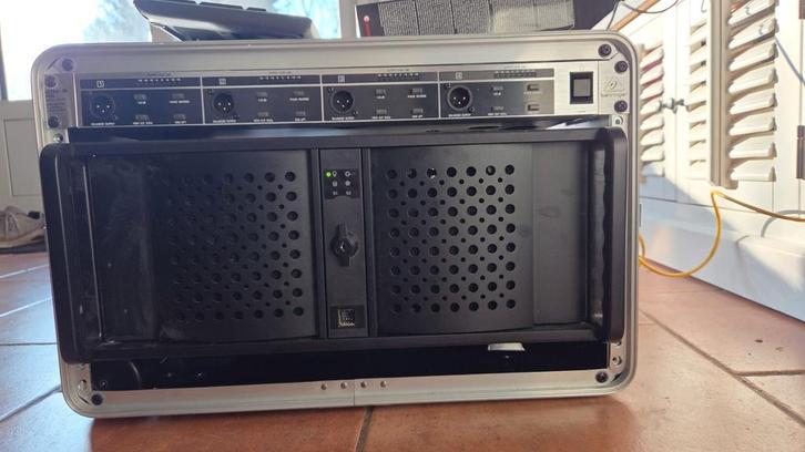 19 inch muziek prodaw computer, Muziek en Instrumenten, Versterkers | Keyboard, Monitor en PA, Minder dan 500 watt, Ophalen of Verzenden