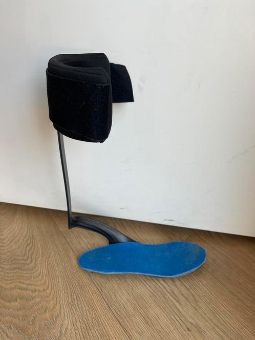 Otto Bock Enkel-voetbrace WalkOn Trimable 39-42R, Diversen, Verpleegmiddelen, Zo goed als nieuw, Verzenden