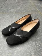 Zwarte damesschoenen Hassia, maat 42, Kleding | Dames, Schoenen, Ophalen of Verzenden, Nieuw, Zwart, Instappers