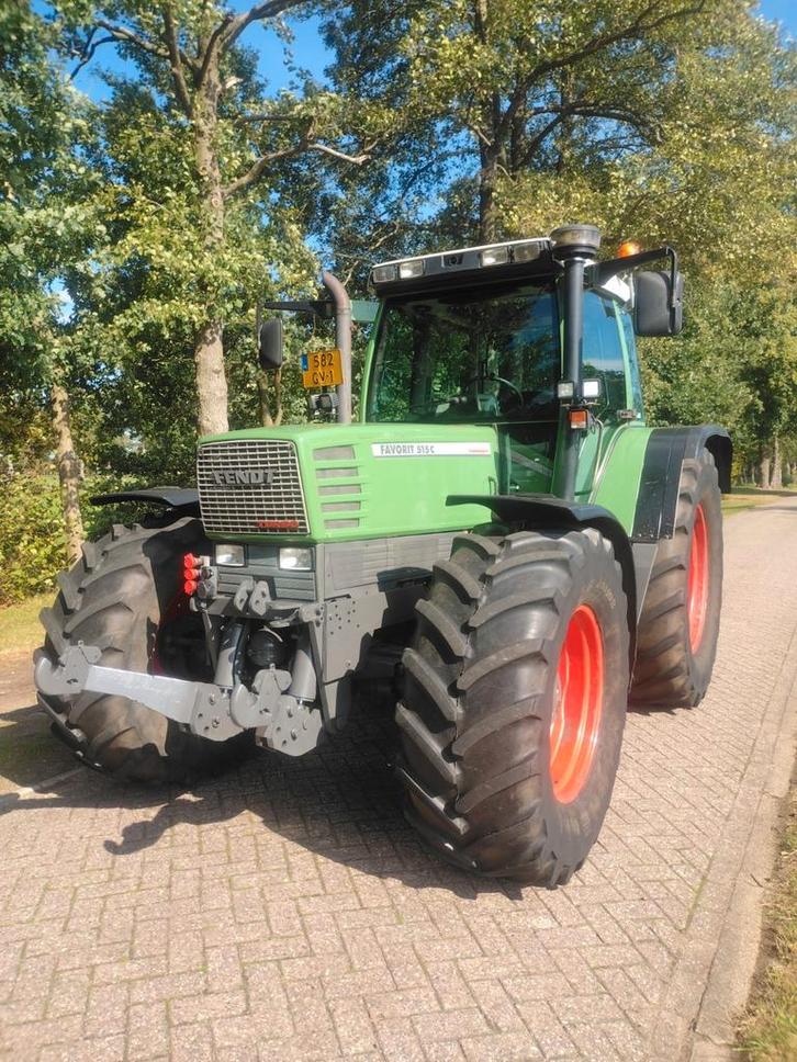 Fendt 515, Zakelijke goederen, Agrarisch | Tractoren, meer dan 10000, Fendt, tot 80 Pk, Gebruikt, Ophalen of Verzenden