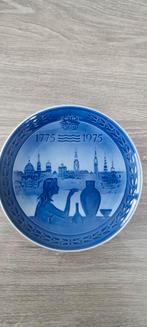 Vintage Royal Copenhagen Herdenkingsbord 1775-1975, Huis en Inrichting, Woonaccessoires | Schalen en Manden, Porselein of Keramiek
