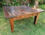 Massief houten salontafel met lades, Huis en Inrichting, Tafels | Salontafels, Gebruikt, 50 tot 100 cm, 50 tot 75 cm, Vierkant