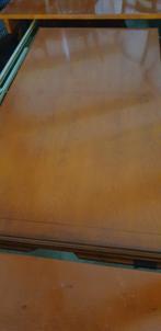 Diverse heldense taxus eetkamer tafels, Ophalen