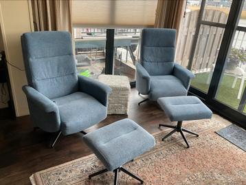 2 draai fauteuils met voetenbankje… beschikbaar voor biedingen