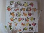 FRUIT ABC BORDUURPATROONEN  varia servies Kerst bladeren, Hobby en Vrije tijd, Borduren en Borduurmachines, Ophalen of Verzenden