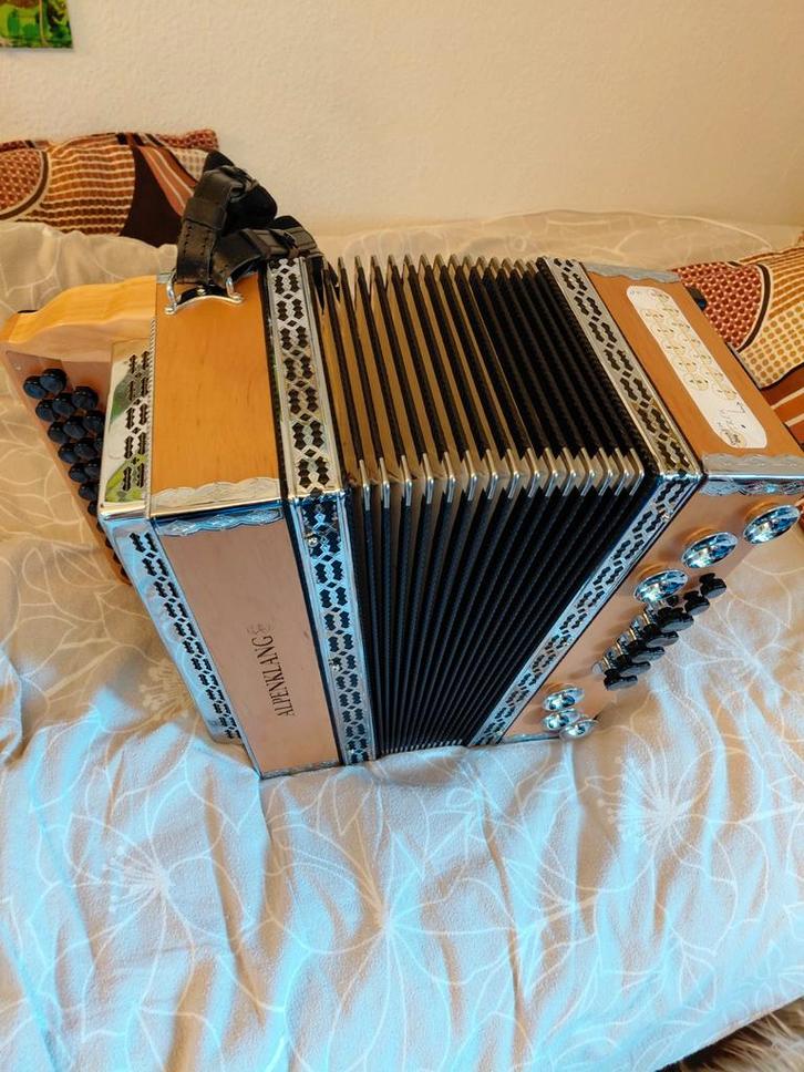 Alpenklang Harmonica, Muziek en Instrumenten, Instrumenten | Onderdelen, Zo goed als nieuw, Ophalen