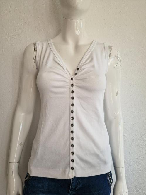 Marc Cain Sports top. Maat 3. Wit., Kleding | Dames, Tops, Nieuw, Maat 38/40 (M), Wit, Zonder mouw, Ophalen of Verzenden