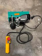 Elektrische takel, 250kg, als nieuw!, Doe-het-zelf en Verbouw, Lieren en Takels, Ophalen, Zo goed als nieuw, Elektrisch