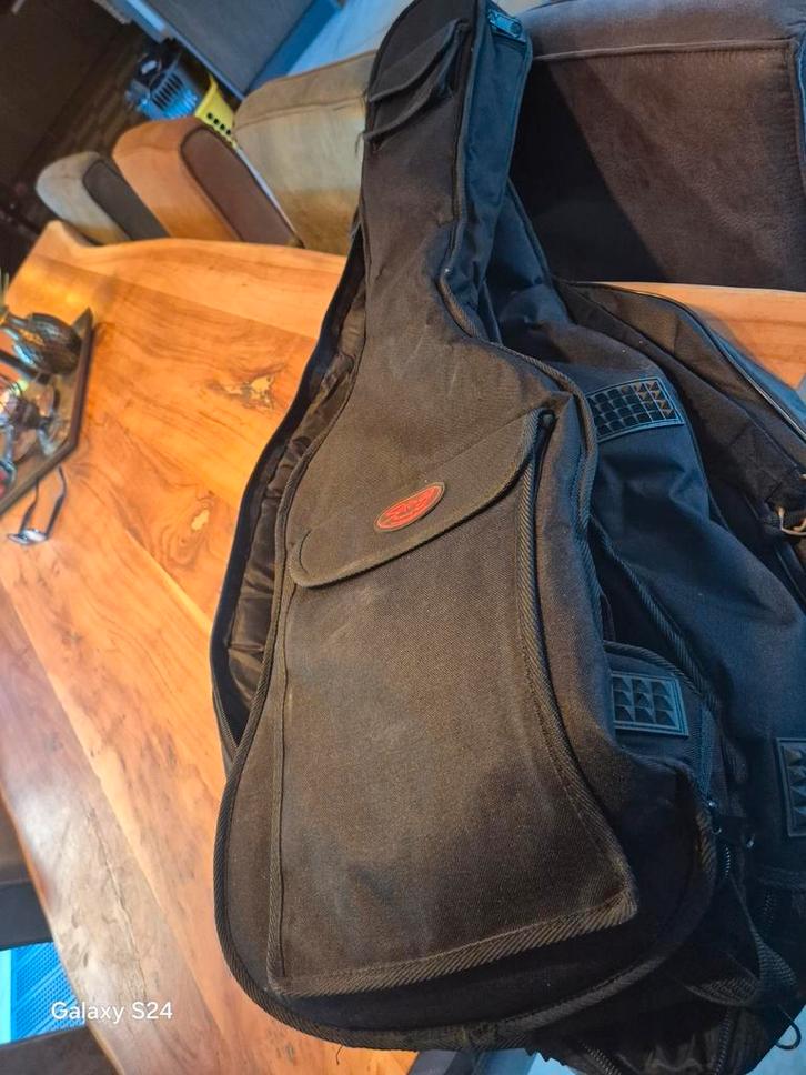 3 Gitaartassen - Diverse Maten, Muziek en Instrumenten, Behuizingen en Koffers, Gebruikt, Akoestische gitaar, Ophalen of Verzenden