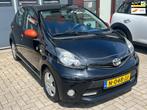 Toyota Aygo 1.0 VVT-i Dynamic Orange, Voorwielaandrijving, Euro 5, Gebruikt, 4 stoelen