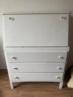 Bureaukastje opknapper, Ophalen