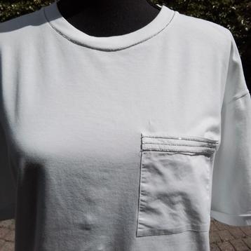 Wit Tshirt Peserico mt. It. 44 = 38/40 beschikbaar voor biedingen