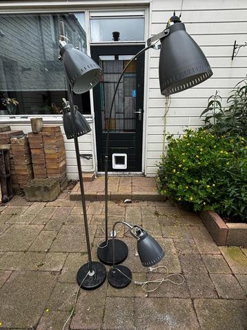 Set designlampen Acate – zwart marmer & donkergrijze kap – 2 beschikbaar voor biedingen