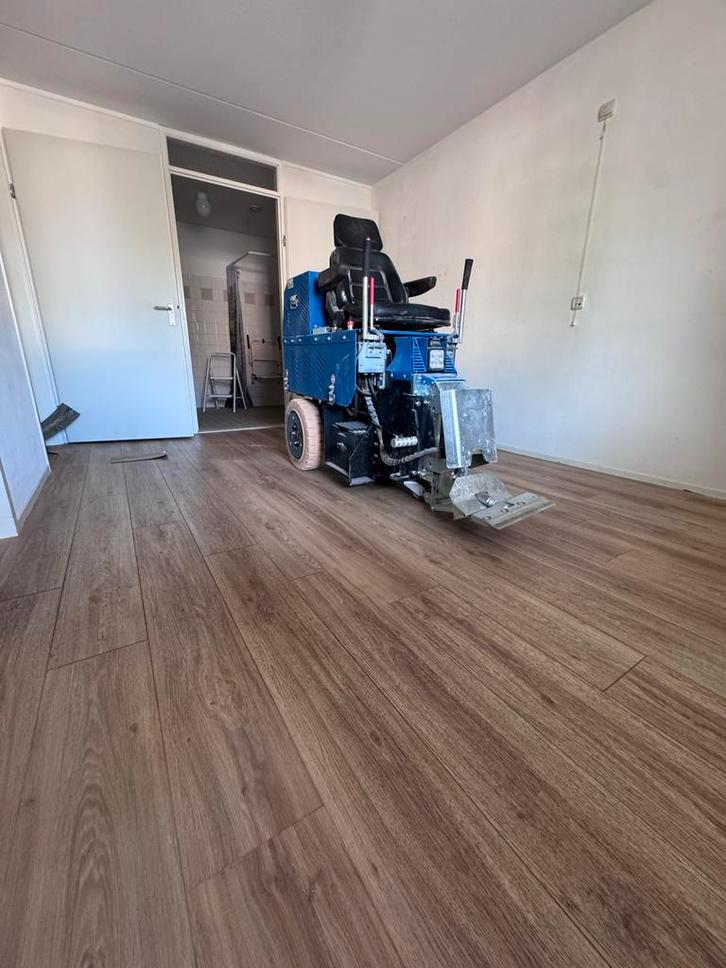 Vloer verwijderen - Snel en professioneel!, Zakelijke goederen, Machines en Bouw | Industrie en Techniek, Ophalen of Verzenden