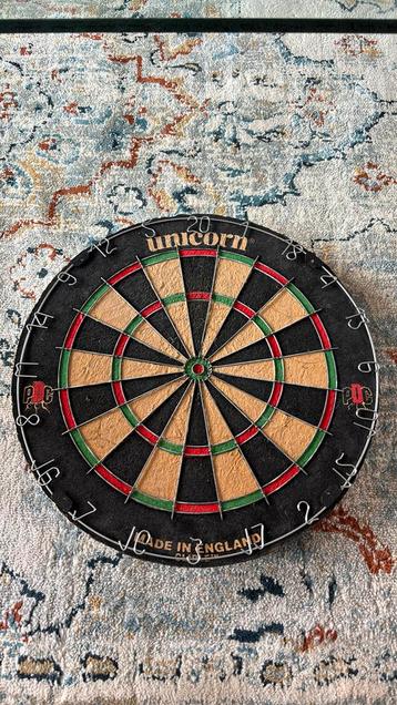 Dartbord unicord beschikbaar voor biedingen