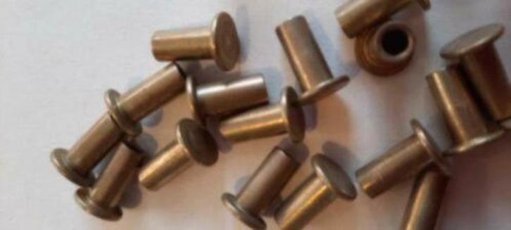 10 st messing half holle klinknagels 5,5 x12 mm woonboot, Tuin en Terras, Palen, Balken en Planken, Nieuw, Palen, Minder dan 180 cm