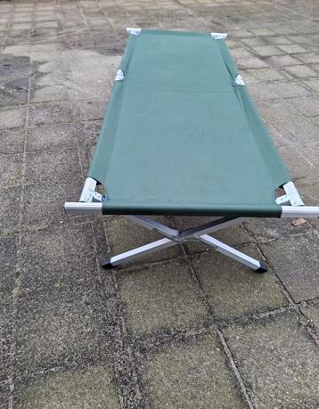 Base Camp veldbed beschikbaar voor biedingen