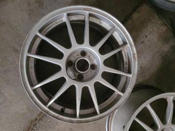 OZ superleggera 4x100 7x17 ET37 beschikbaar voor biedingen