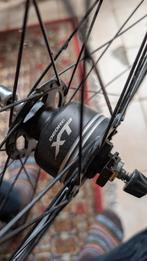 Voorwiel Shimano XT naafdynamo, Ophalen of Verzenden, Zo goed als nieuw, Mountainbike, Wiel