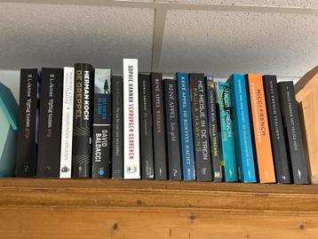 Boekenpakket - 18 stuks - Prima Staat beschikbaar voor biedingen