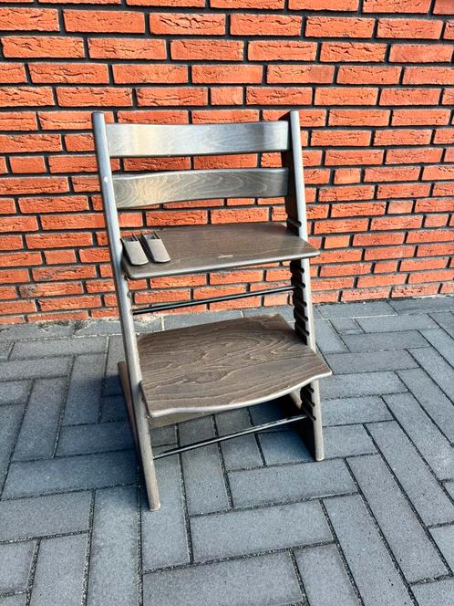 Stokke Tripp Trapp Kinderstoel – Haze Grey, Kinderen en Baby's, Kinderstoelen, Gebruikt, Meegroeistoel, Ophalen