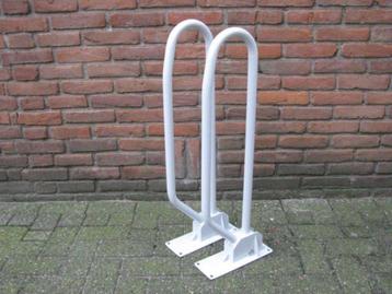Linido toiletbeugels Eventueel ook met vloerbevestiging beschikbaar voor biedingen