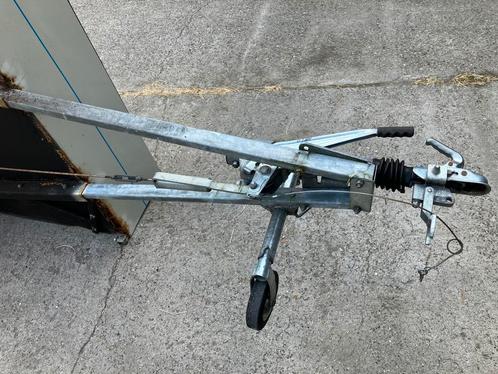 Complete V-dissel met kogelkoppeling, rem, neuswiel en slot, Auto diversen, Aanhangwagen-onderdelen, Gebruikt, Ophalen