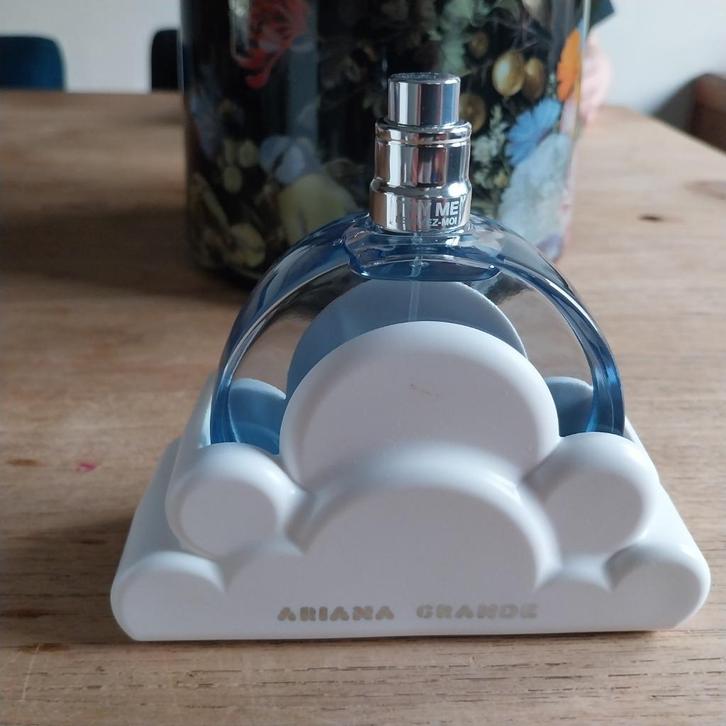 Ariane Grande Cloud 100 ml edp, Sieraden, Tassen en Uiterlijk, Uiterlijk | Parfum, Nieuw, Ophalen of Verzenden