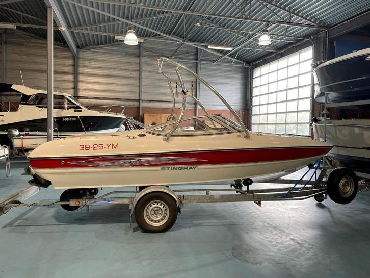 Stingray 185 LX met 130 pk MerCruiser, Watersport en Boten, Speedboten, Gebruikt, 3 tot 6 meter, Benzine, 120 tot 200 pk, Polyester