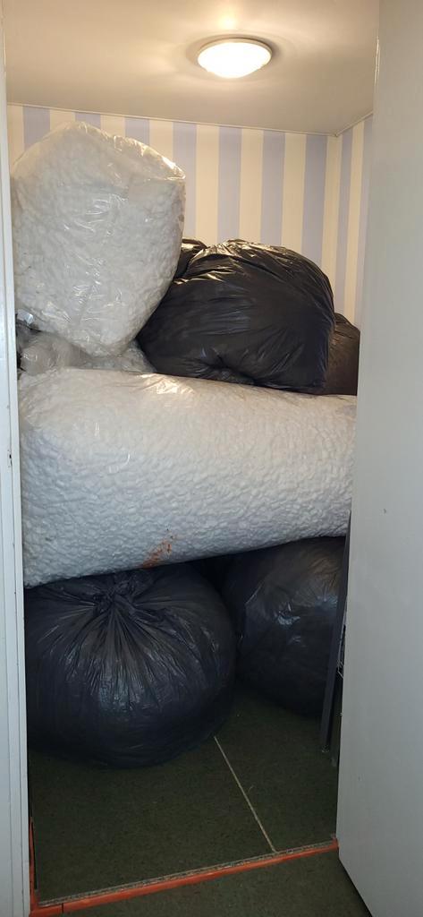 Schuimvlokken vloerisolatie - 7 zakken (3500L), Doe-het-zelf en Verbouw, Isolatie en Afdichting, Nieuw, Vloerisolatie, Overige materialen