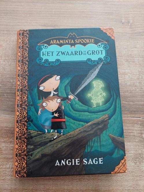 A. Sage - Het zwaard in de grot, Boeken, Kinderboeken | Jeugd | onder 10 jaar, Ophalen of Verzenden