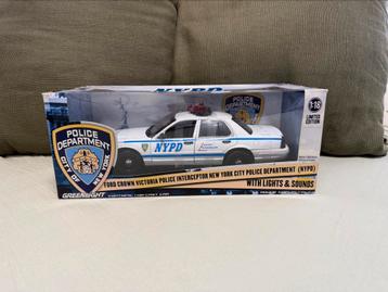 1/18 Greenlight NYPD Ford Crown Victoria Police Interceptor beschikbaar voor biedingen