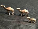 Vintage 3 miniaturen kamelen messing beeldjes, Verzamelen, Beelden en Beeldjes, Verzenden, Zo goed als nieuw, Dier