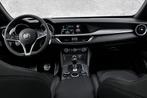 Alfa Romeo Stelvio 2.0 T AWD Super | Panoramadak | Camera |, Auto's, Alfa Romeo, Automaat, Euro 6, 4 cilinders, Zwart