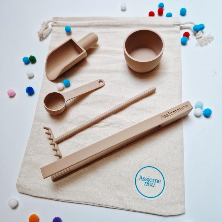 Toolsetje Assjemenou voor in de sensorische speelbak, Kinderen en Baby's, Speelgoed | Educatief en Creatief, Nieuw, Ophalen of Verzenden