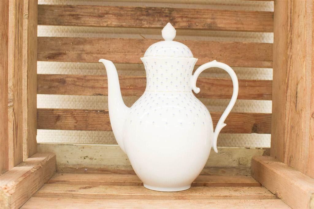 Kaiser porseleinen theepot 47717, Huis en Inrichting, Keuken | Servies, Gebruikt, Ophalen of Verzenden, Bord(en), Wedgwood