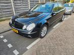 Nette Mercedes E200 Kompressor automaat, Auto's, Automaat, Stof, Zwart, Zwart