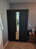 Brimnes ikea, Huis en Inrichting, Kasten | Kledingkasten, Ophalen, 100 tot 150 cm, Zo goed als nieuw, Met hangruimte