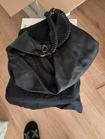 DKNY Leren Handtas Zwart beschikbaar voor biedingen