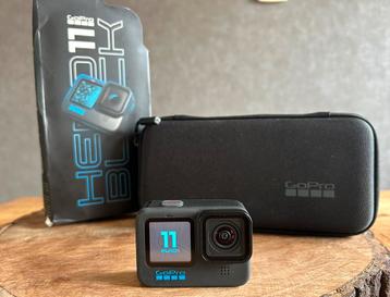 Gopro hero 11 black met accessoires. beschikbaar voor biedingen
