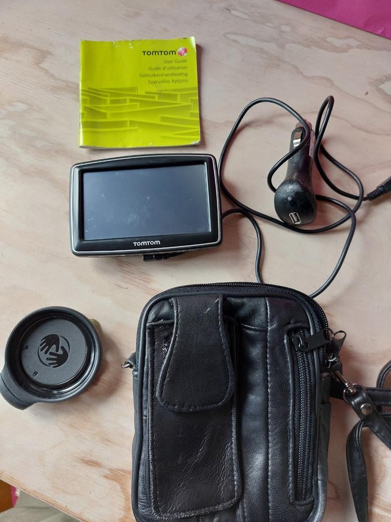 TomTom navigatiesysteem met accessoires gratis ophalen, Ophalen, Gebruikt