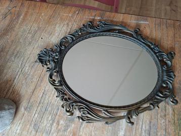 Antieke spiegel  beschikbaar voor biedingen