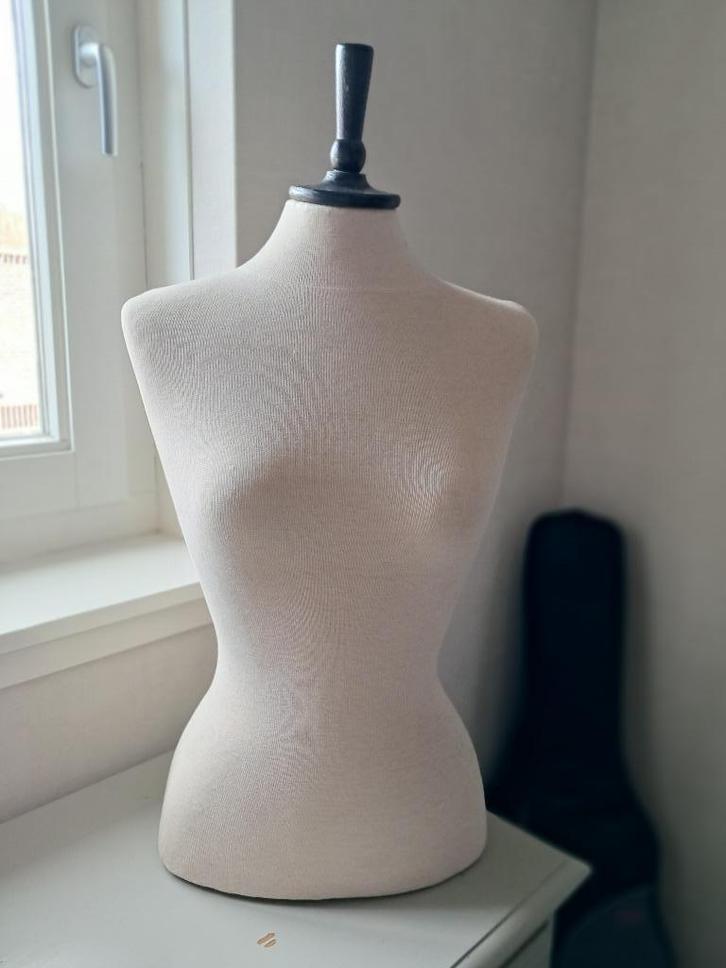 !! Paspop - buste !!, Hobby en Vrije tijd, Naaien en Fournituren, Gebruikt, Paspop, Ophalen