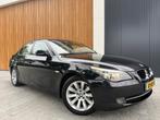 BMW 5-serie 520i Business Line Edition|Automaat|Lmv, Auto's, Automaat, Beige, 4 cilinders, 1465 kg