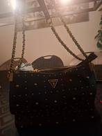 Zwarte Guess tas met gouden studs, Sieraden, Tassen en Uiterlijk, Tassen | Damestassen, Ophalen of Verzenden, Zo goed als nieuw