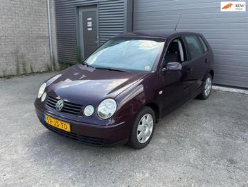 Volkswagen Polo 1.2-12V Highline beschikbaar voor biedingen